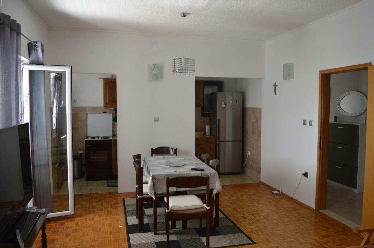 Anna Apartment Marina Εξωτερικό φωτογραφία