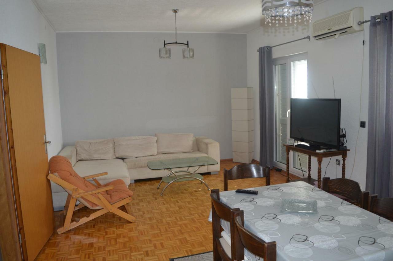 Anna Apartment Marina Εξωτερικό φωτογραφία