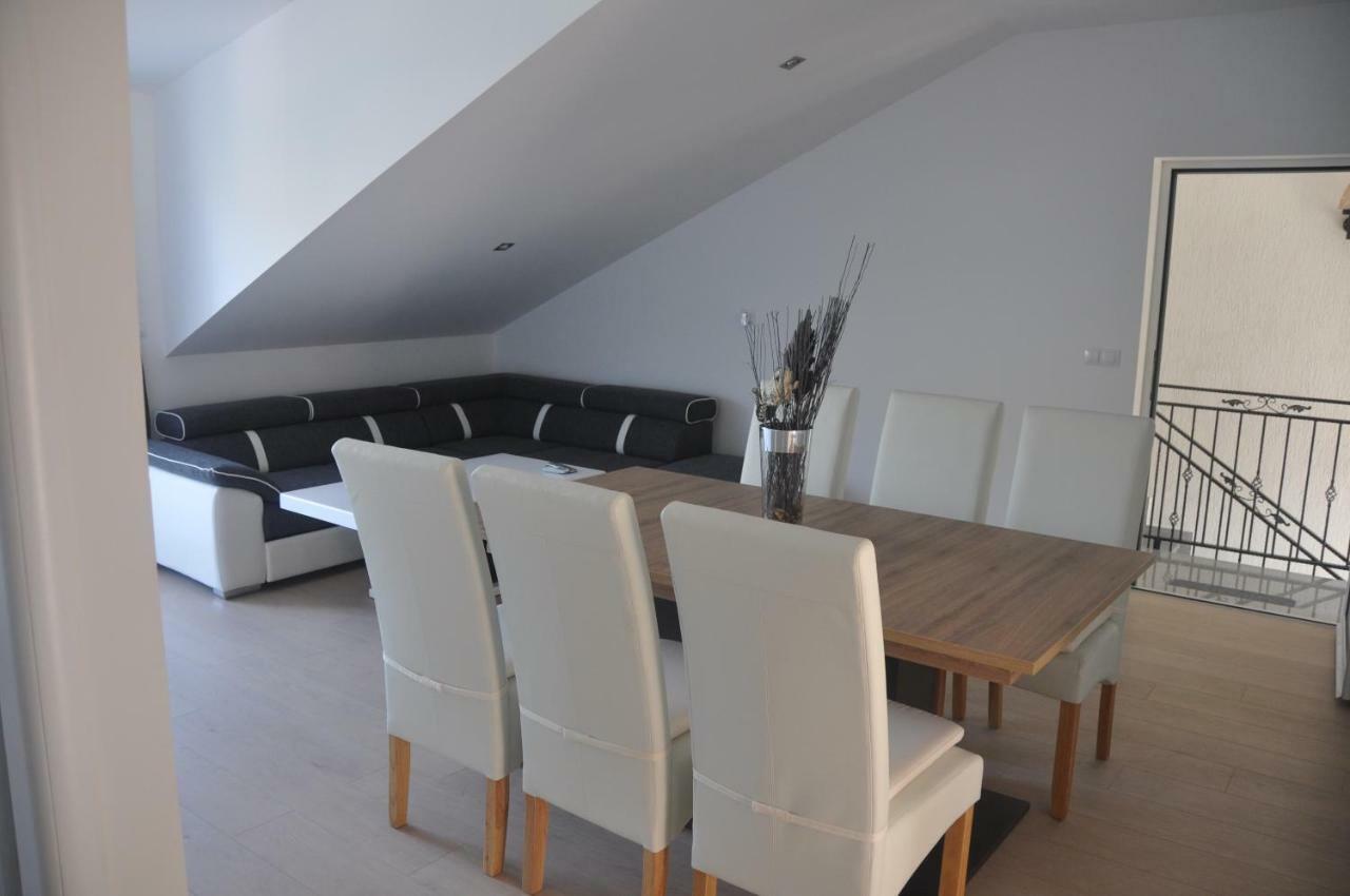 Anna Apartment Marina Εξωτερικό φωτογραφία